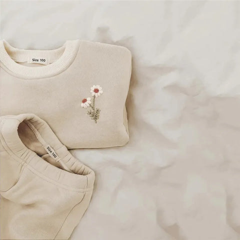 Embroidered Thicken Fleece Warm Sweatshirt and Pants Tracksuit